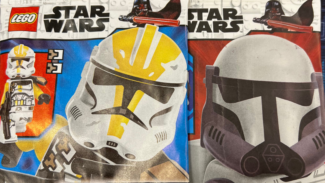 LEGO Star Wars Magazine Issue 140: One Trooper Guaranteed, One Left to Chance